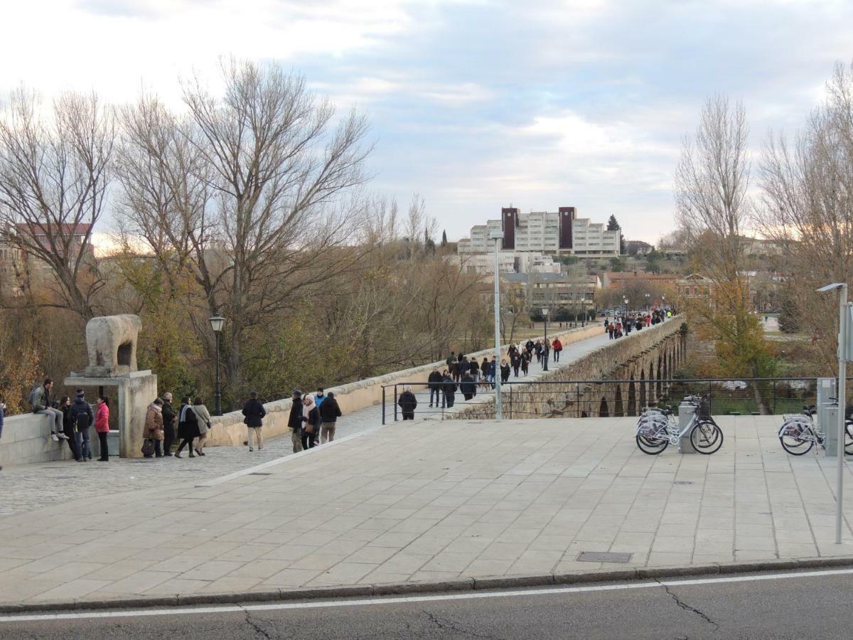 סלאמנקה Apartamento Ribera Del Puente מראה חיצוני תמונה